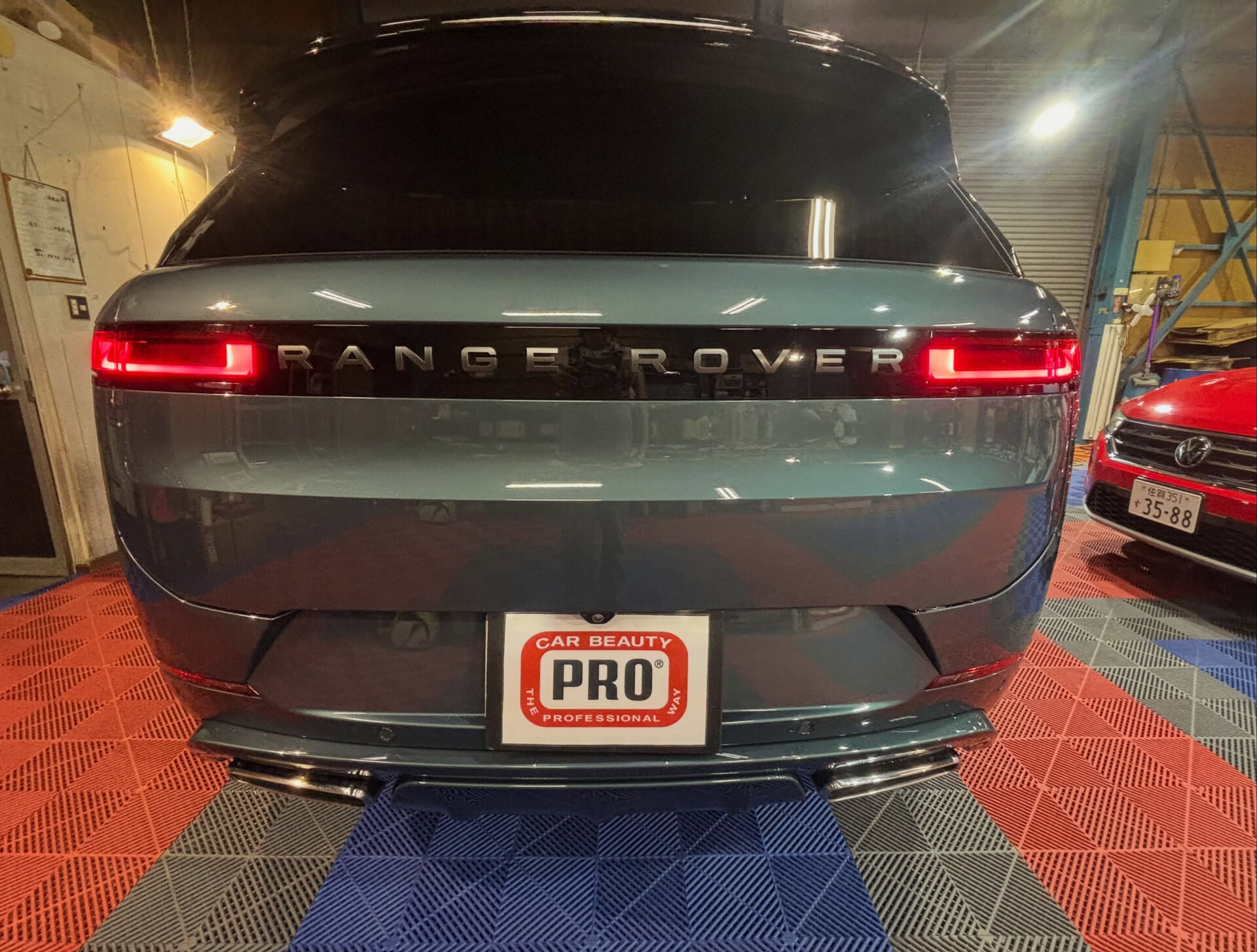 今回はレンジローバースポーツにマットのPPF